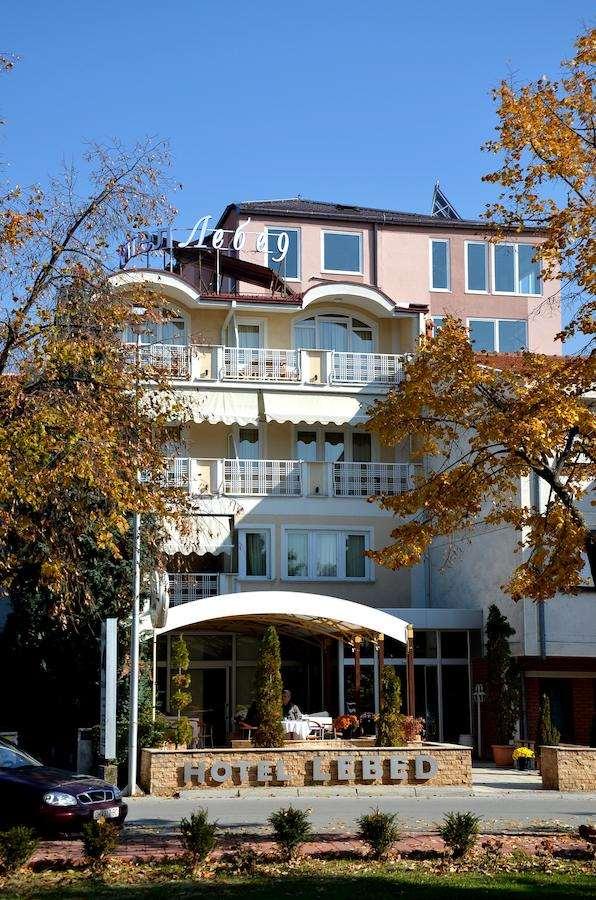 Hotel Lebed Ohrid Bagian luar foto