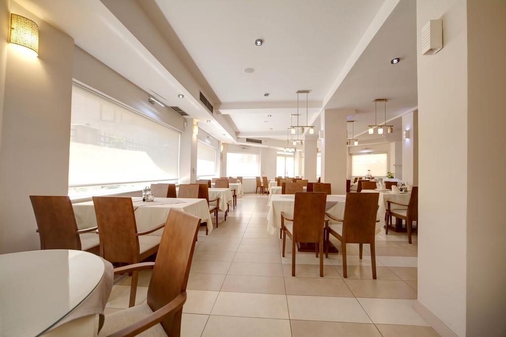 Hotel Lebed Ohrid Bagian luar foto