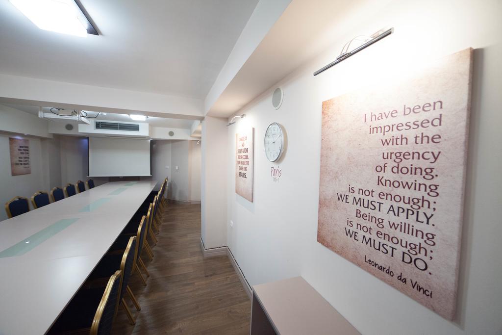 Hotel Lebed Ohrid Bagian luar foto